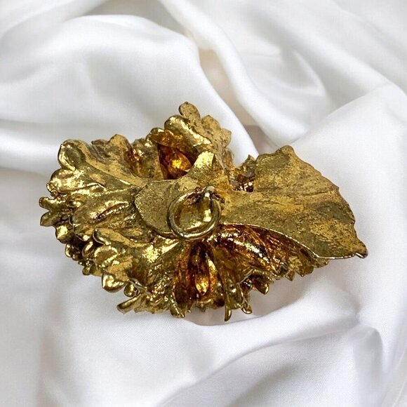 Vintage Gold Nugget Brutalist Pendant Shiny Gold Tone Metal Estate Find 1.5"x1" - Picture 2 of 6